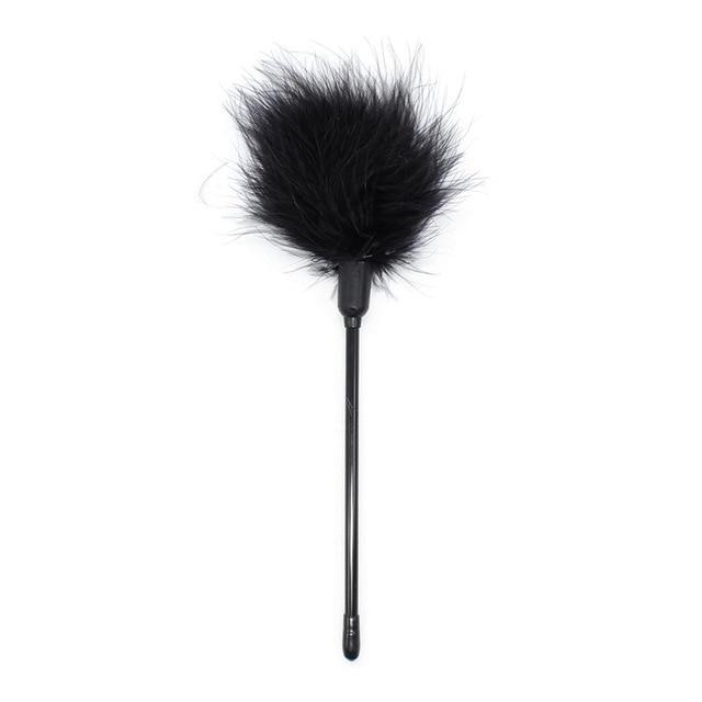 BLACK FEATHER TICKLER